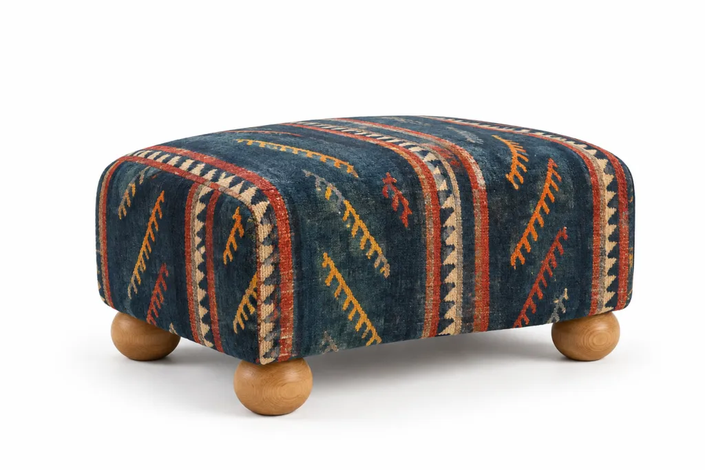 Hi-ho small footstool