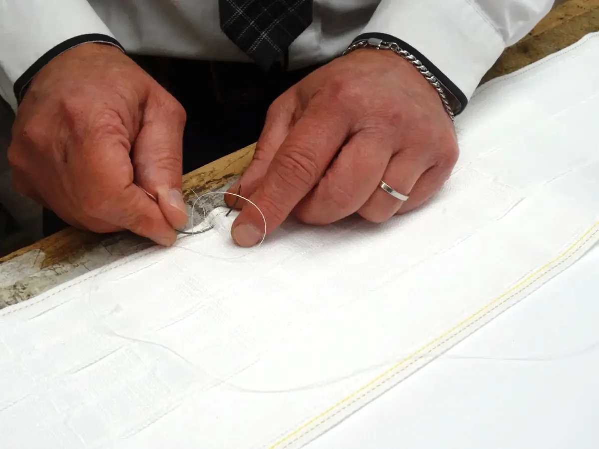 hand sewing header tape