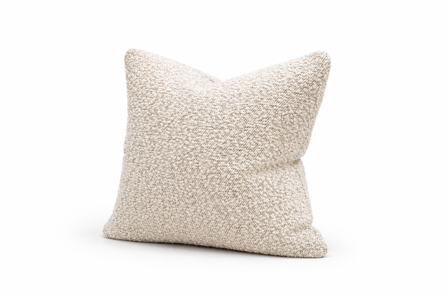 Boucle cushion