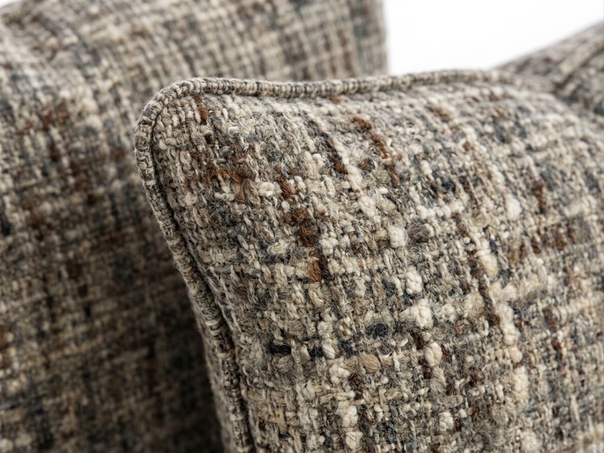 Frost Olbia close up